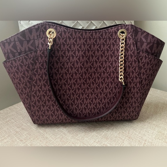 NWT Michael Kors LG Chain Shoulder Tote - Picture 3 of 10